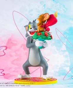 Beast Kingdom: Soap Studio - Tom And Jerry - Just For You Figure