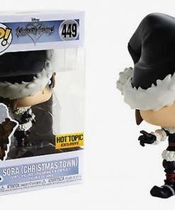 FUNKO POP! Disney: Kingdom Hearts - Sora (Christmas Town) [Exclusive]