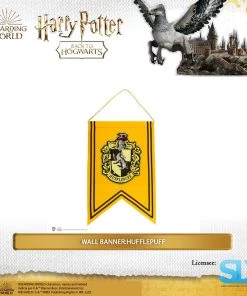 Famesbro Cinereplica: Wall Banner:Hufflepuff Wizarding World