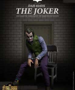 Beast Kingdom: DAH-024DX The Dakr Knight The Joker Deluxe Edition